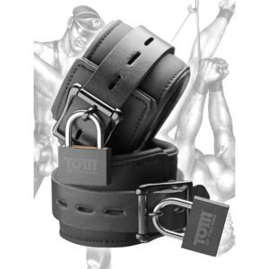 Tom Of Finland – Neoprene Wrist Cuffs with Lock